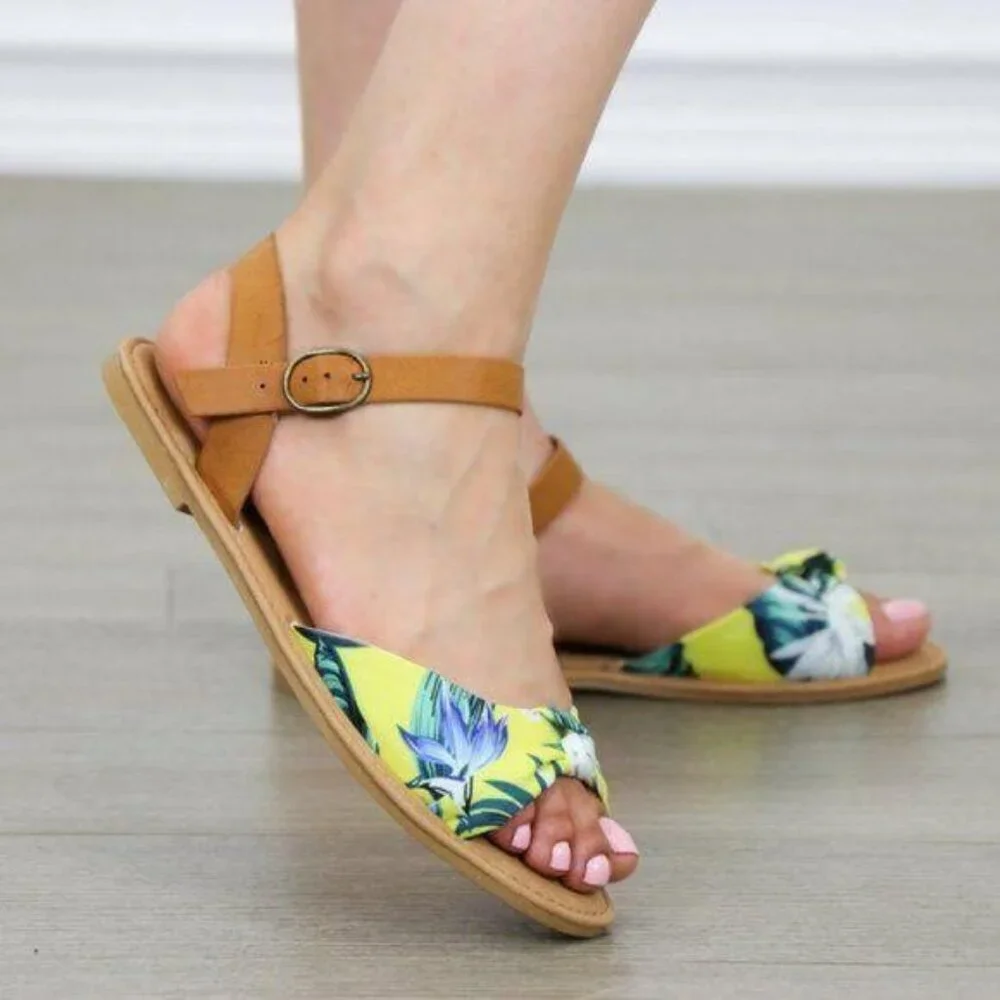 Cute Floral Ankle Brace Flat Sandals - Picture 5 of 7